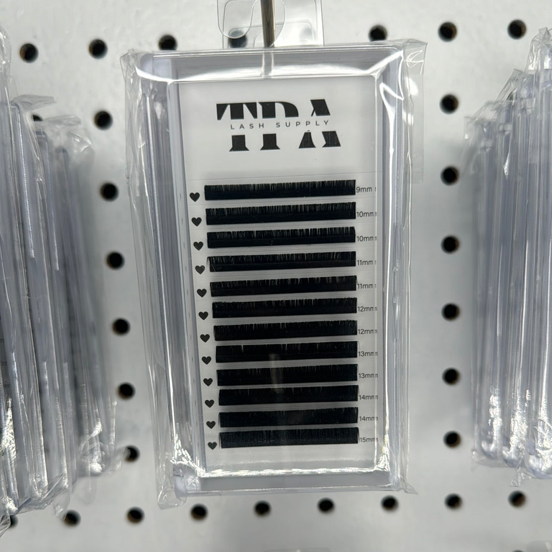 Classic/Volume Lashes .10 (Mix Trays)