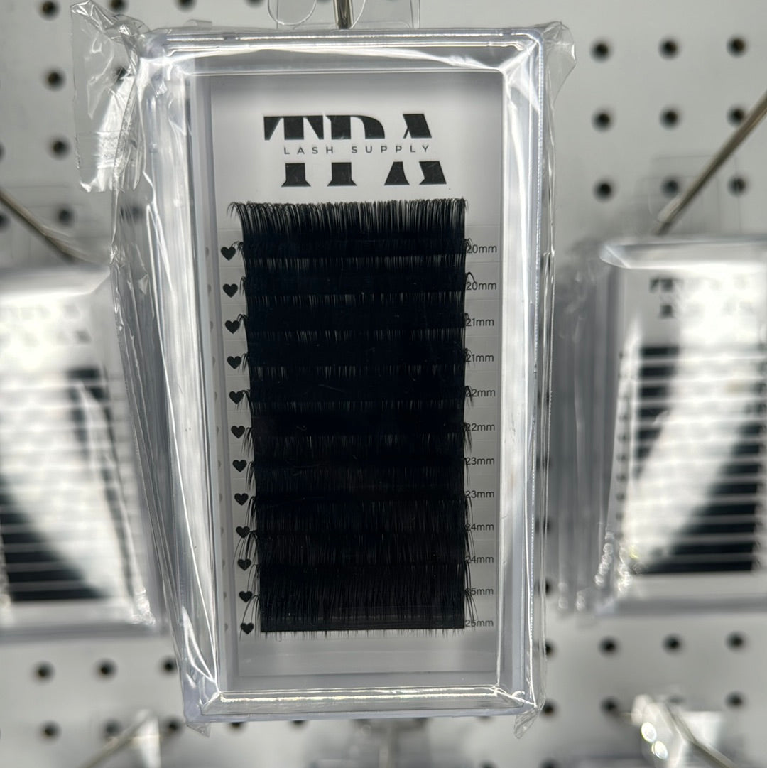 Classic/Volume Lashes .10 (Mix Trays)