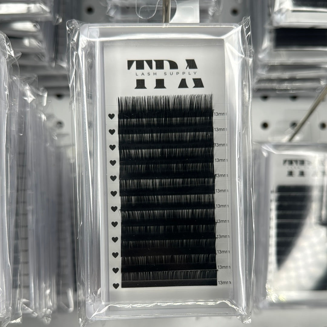 Volume Lashes .05 (Single Trays)